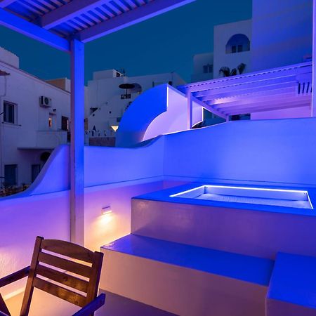 Aerenia Luxury Suites 카르테라도스 외부 사진