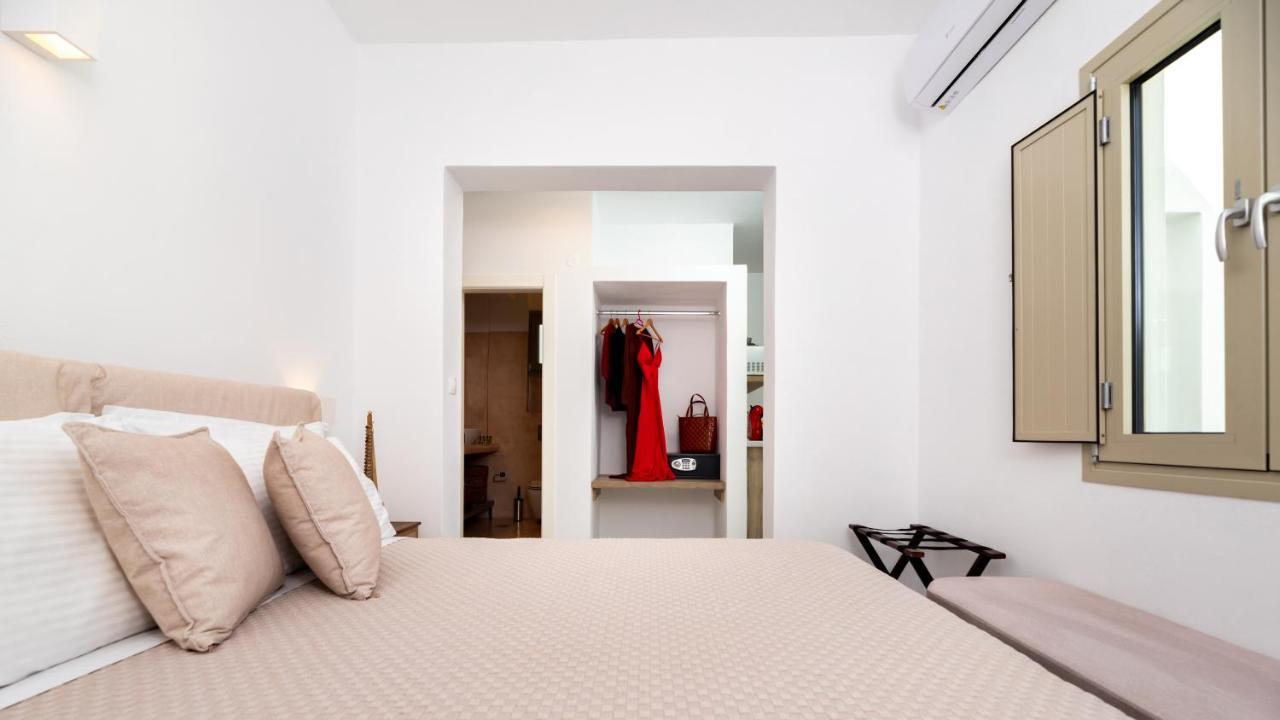 Aerenia Luxury Suites 카르테라도스 객실 사진