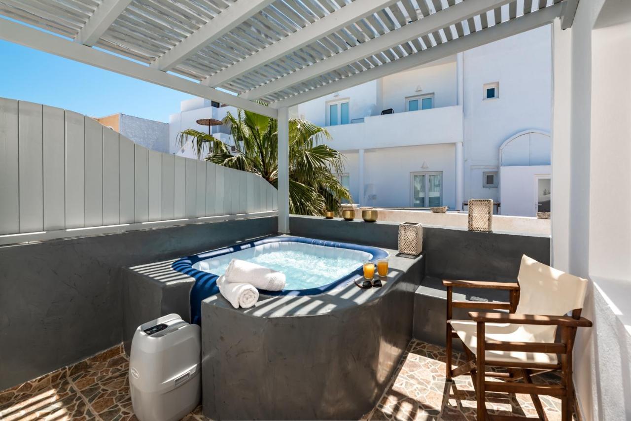 Aerenia Luxury Suites 카르테라도스 외부 사진