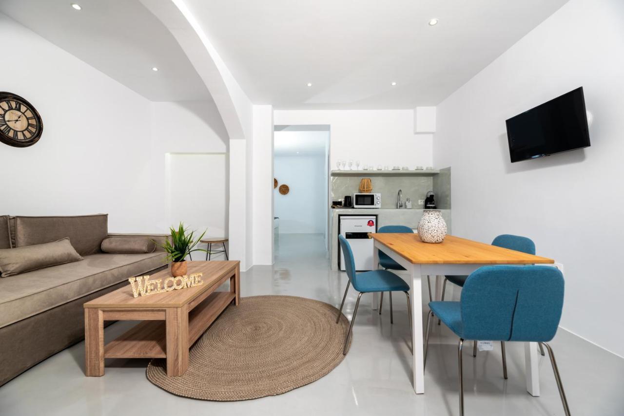 Aerenia Luxury Suites 카르테라도스 외부 사진