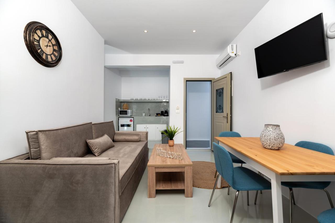 Aerenia Luxury Suites 카르테라도스 외부 사진