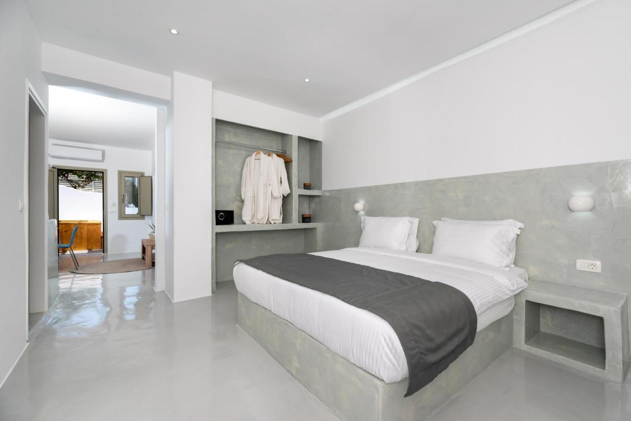 Aerenia Luxury Suites 카르테라도스 외부 사진