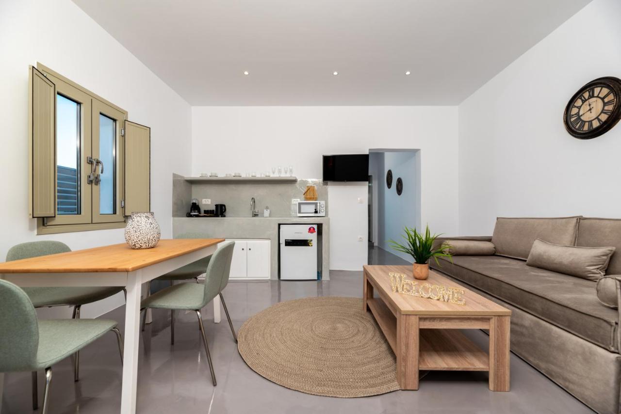 Aerenia Luxury Suites 카르테라도스 외부 사진