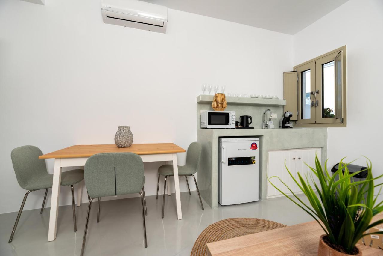 Aerenia Luxury Suites 카르테라도스 외부 사진