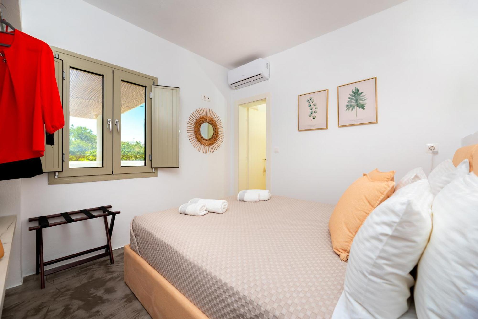 Aerenia Luxury Suites 카르테라도스 객실 사진