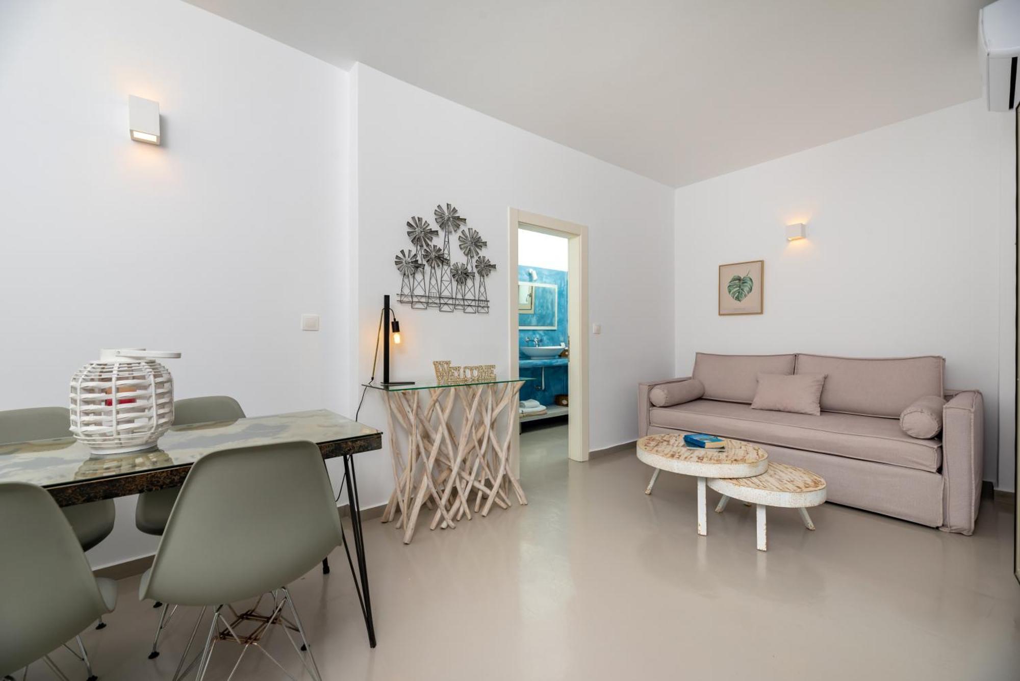 Aerenia Luxury Suites 카르테라도스 외부 사진