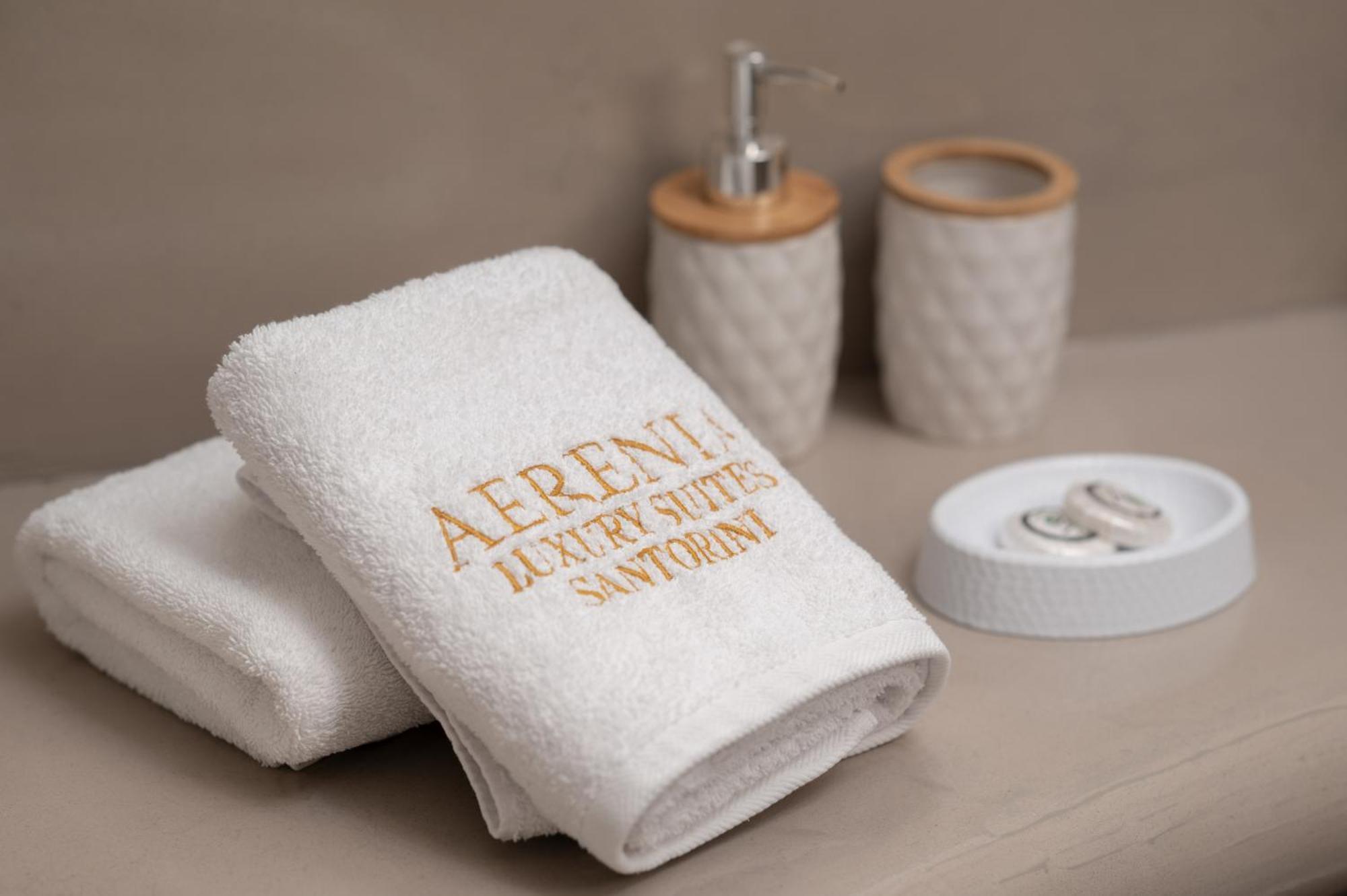 Aerenia Luxury Suites 카르테라도스 외부 사진